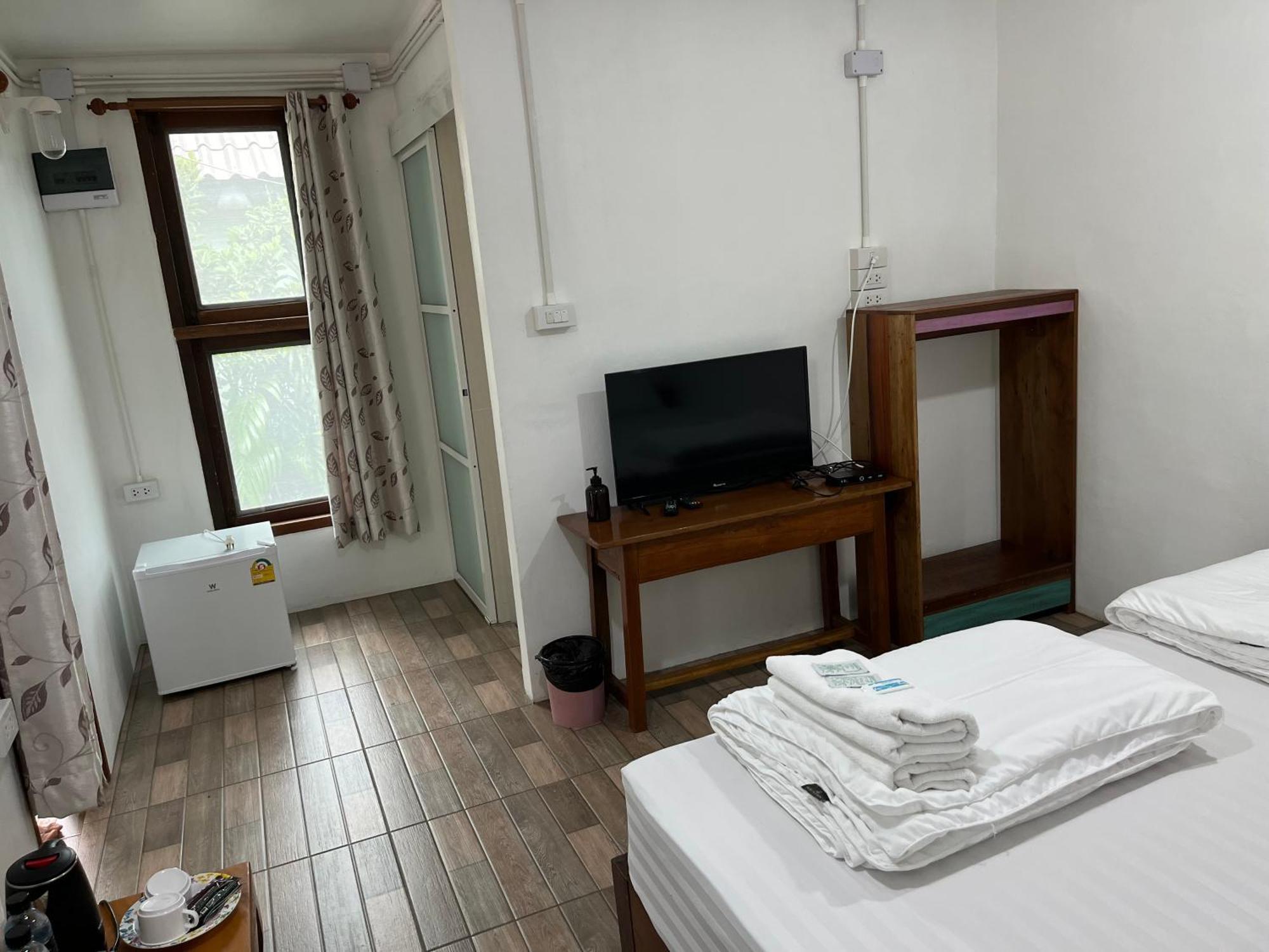 Ban Mong Muang Sangkaset Resort מראה חיצוני תמונה