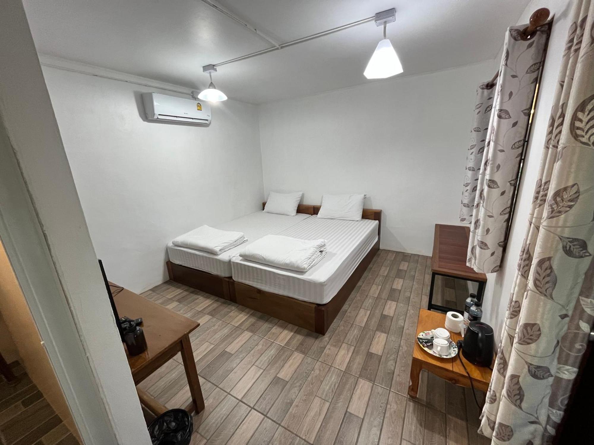 Ban Mong Muang Sangkaset Resort מראה חיצוני תמונה
