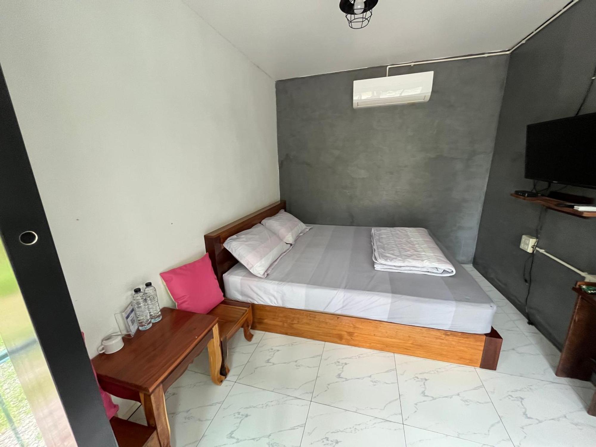 Ban Mong Muang Sangkaset Resort מראה חיצוני תמונה