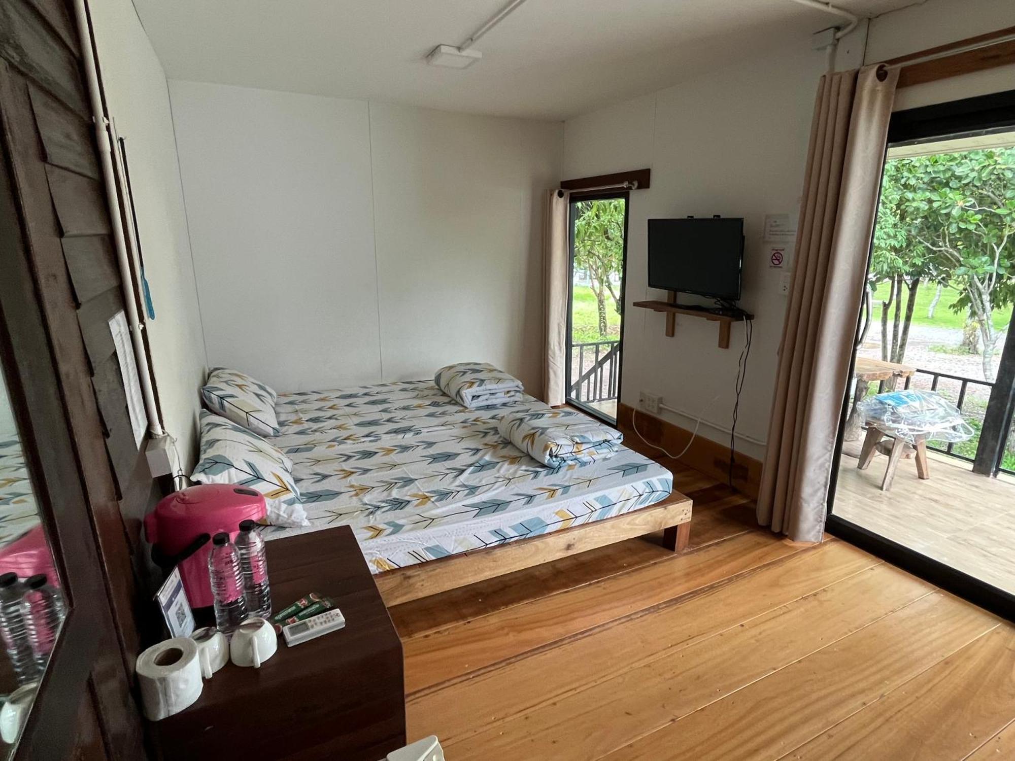 Ban Mong Muang Sangkaset Resort מראה חיצוני תמונה