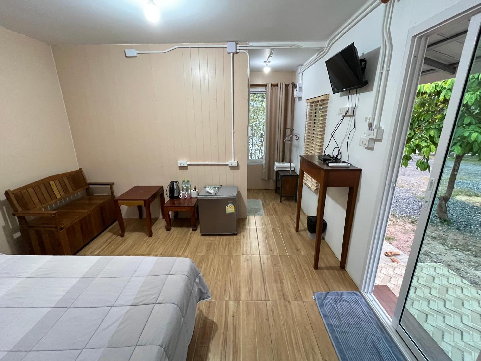 Ban Mong Muang Sangkaset Resort מראה חיצוני תמונה